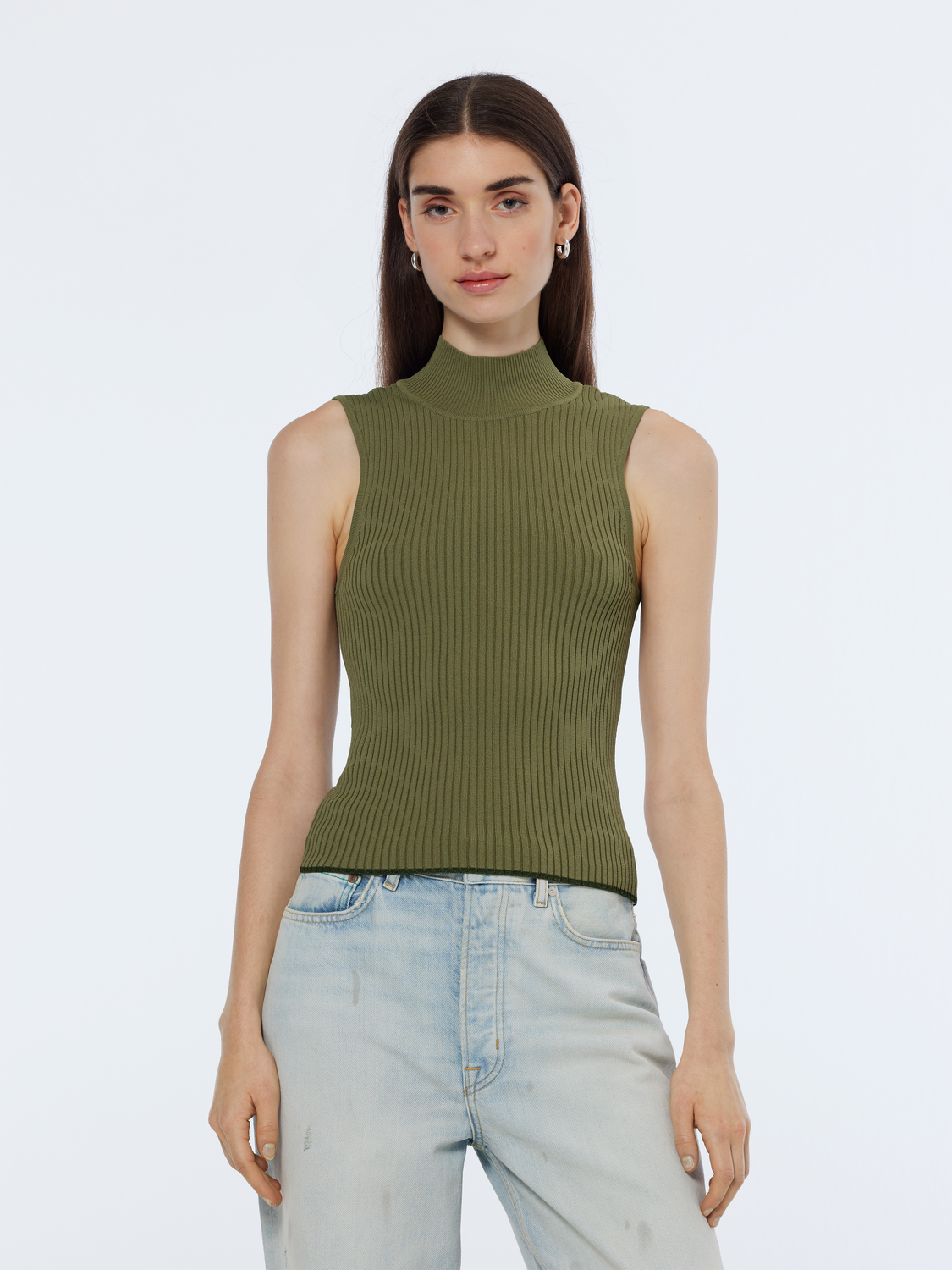 Ribbed knitted tank
