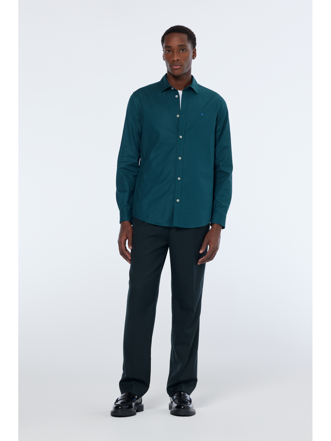 Regular solid oxford shirt