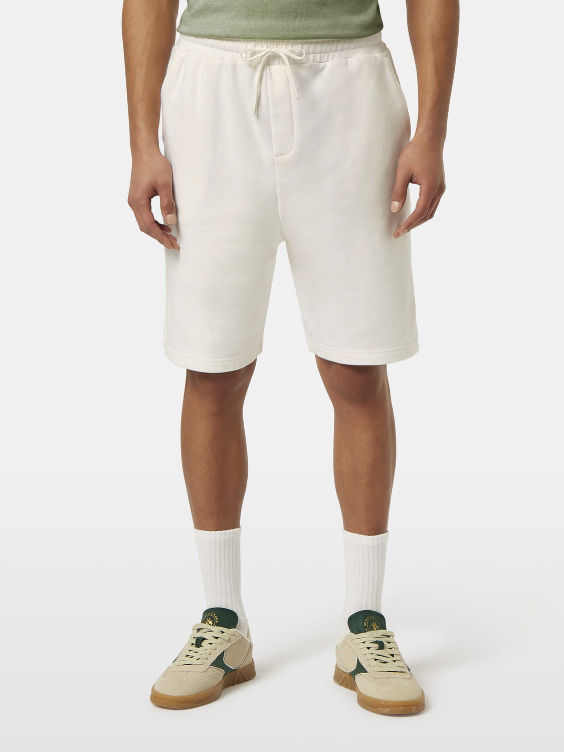 Seasonal Essentials Logo sweatshorts