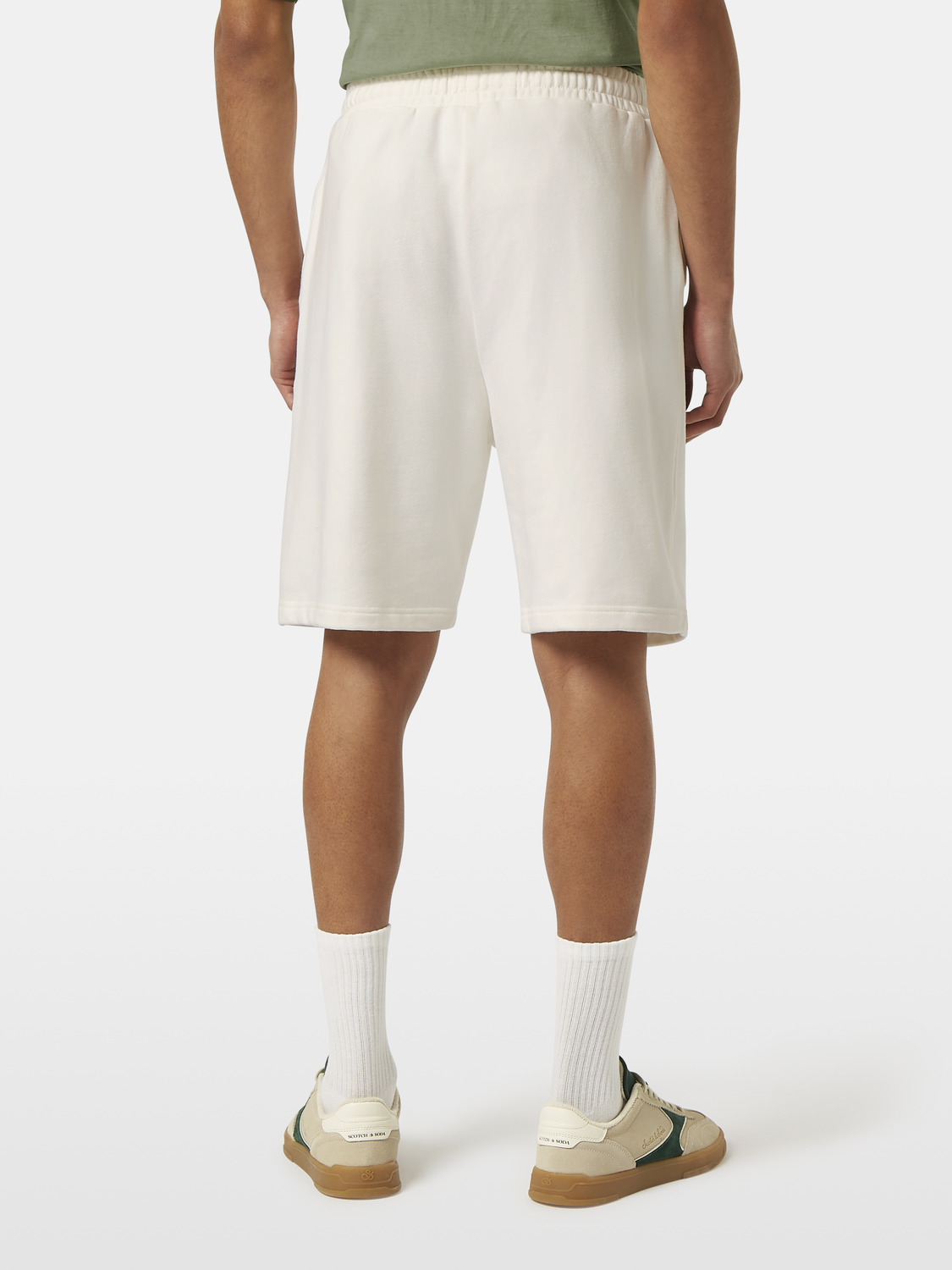 Seasonal Essentials Logo sweatshorts