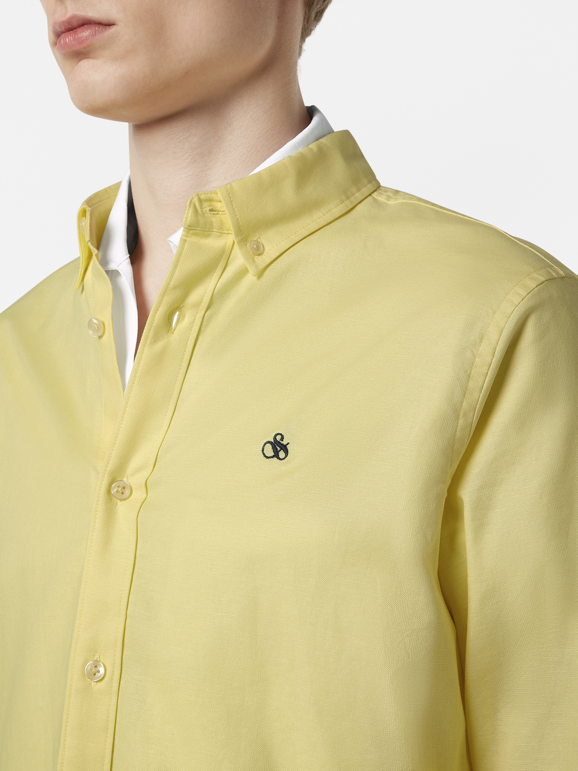 Seasonal core - Regular fit solid oxford shirt