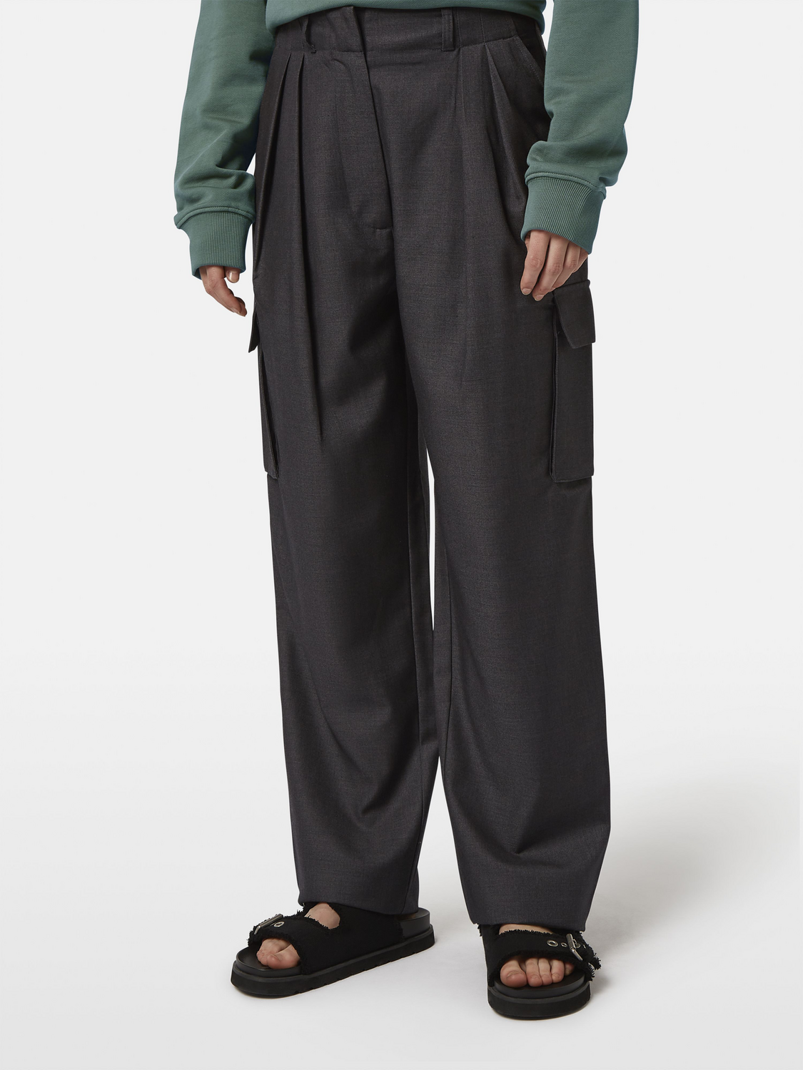 Faye high-rise tapered leg cargo pant