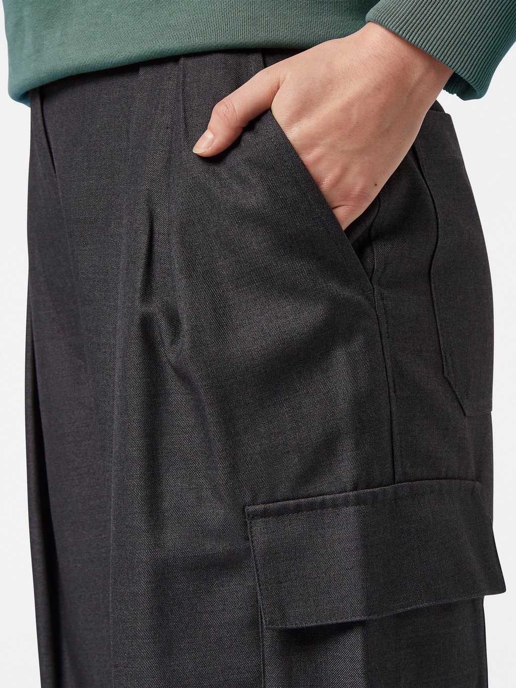 Faye high-rise tapered leg cargo pant