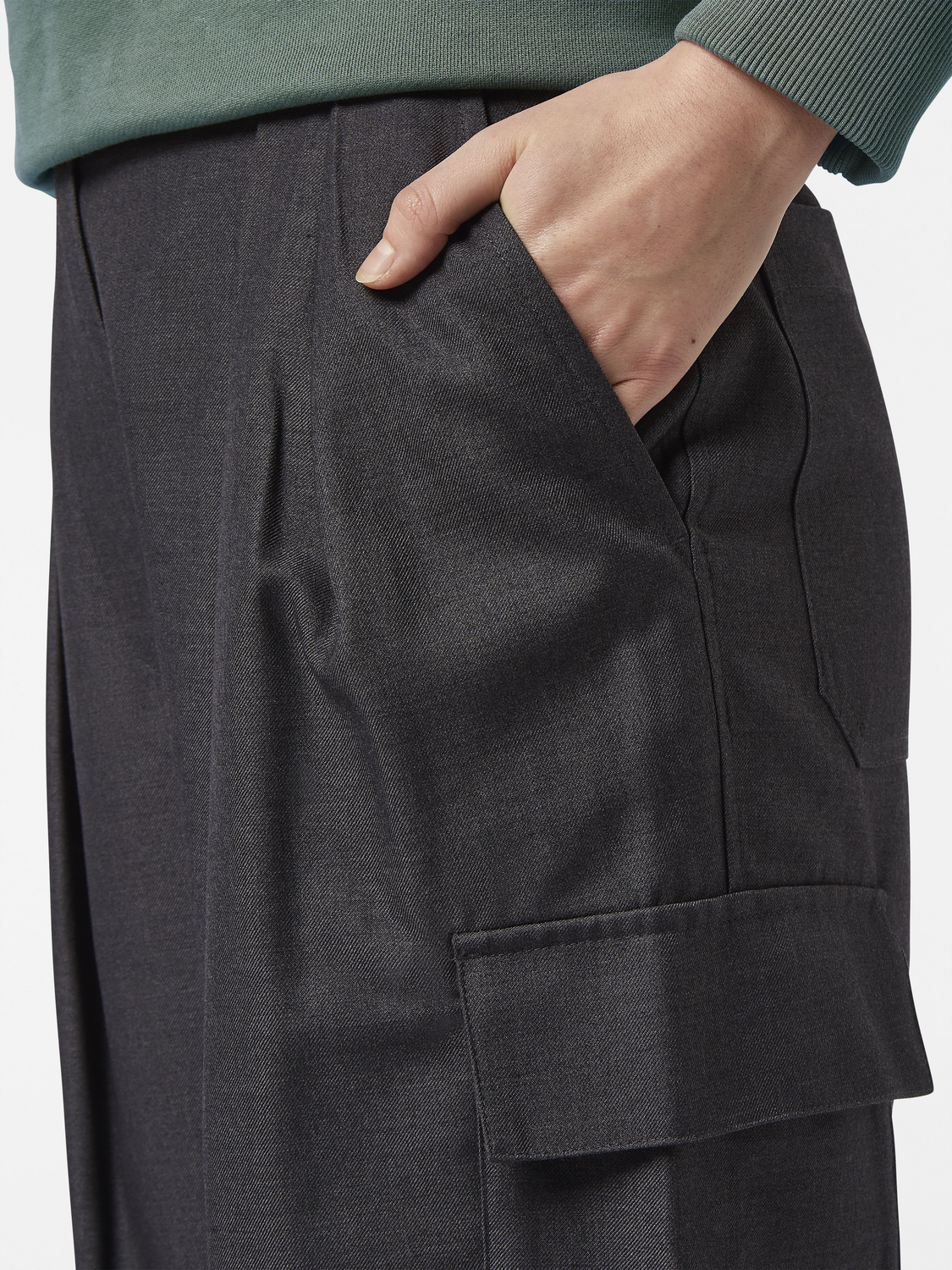 Faye high-rise tapered leg cargo pant