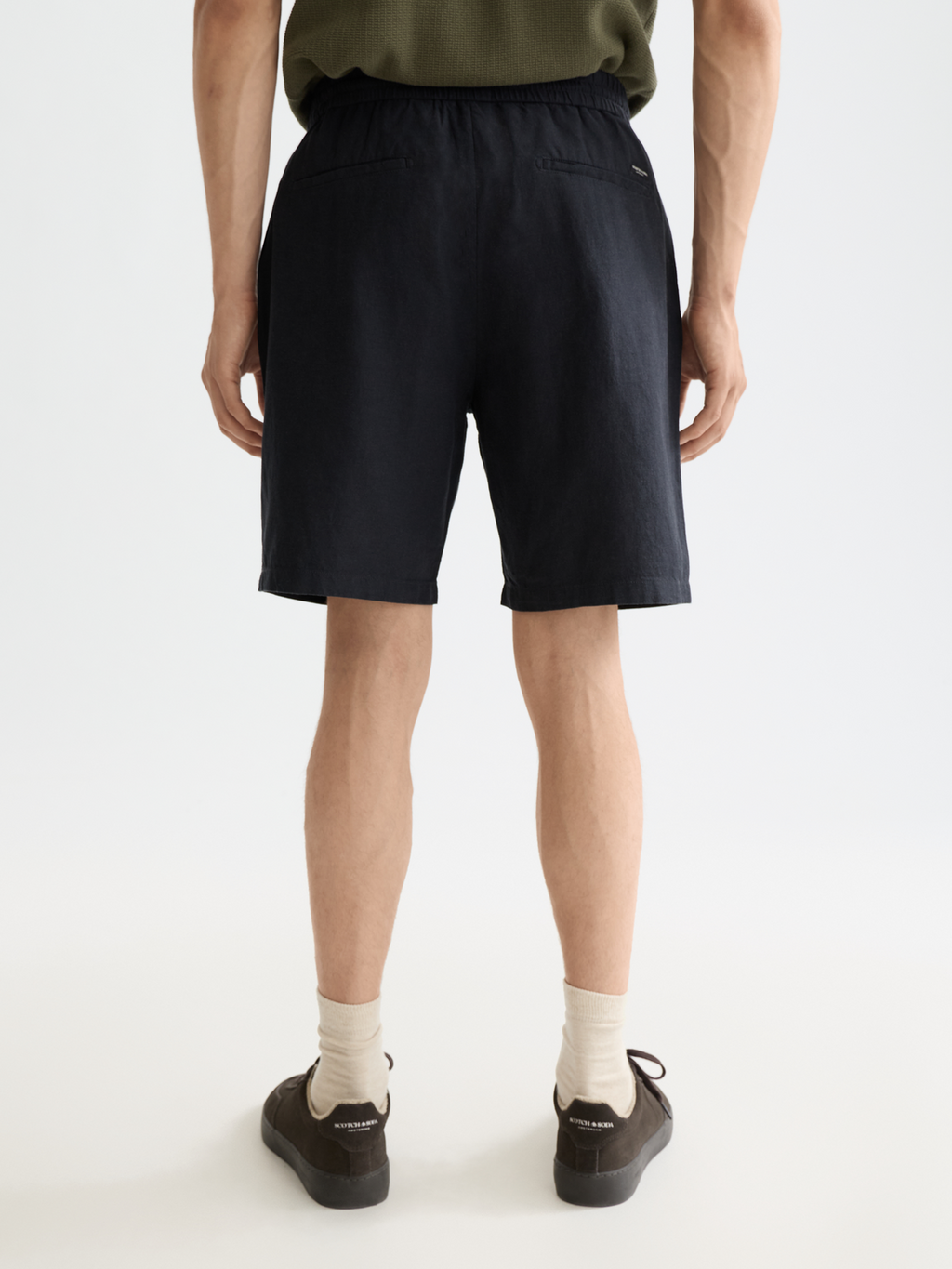 Essentials Fave Bermuda Shorts - BLACK