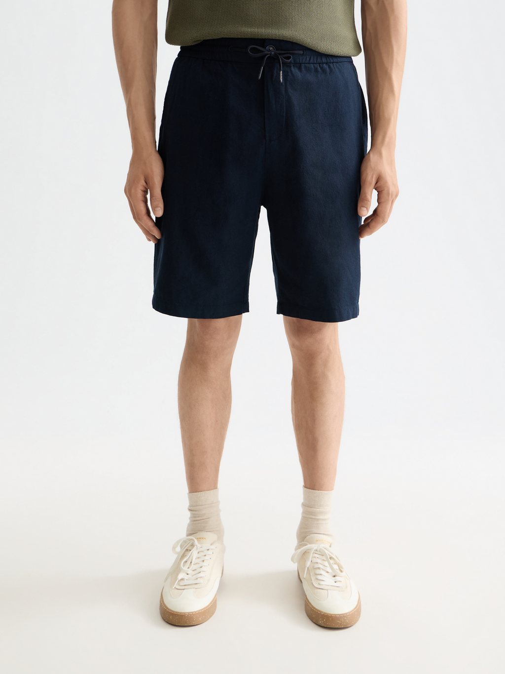 Essentials Fave Bermuda Shorts - NIGHT