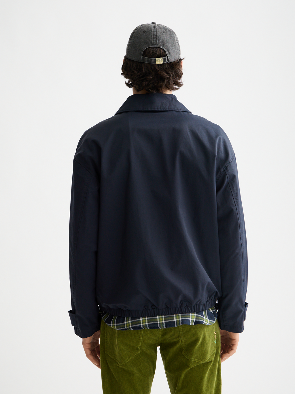 Short trench coat