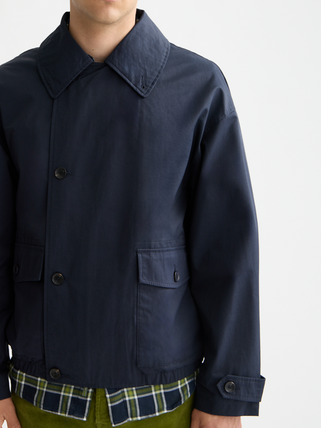 Short trench coat