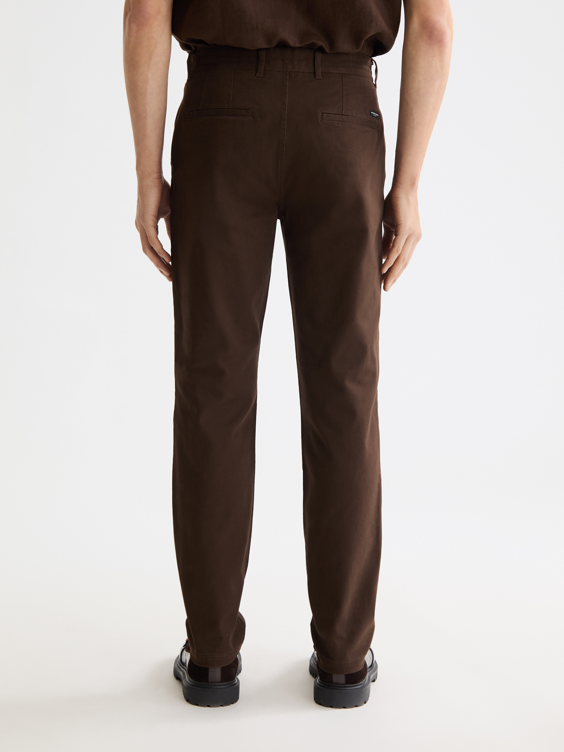 Seasonal Essentials Stuart Slim chino