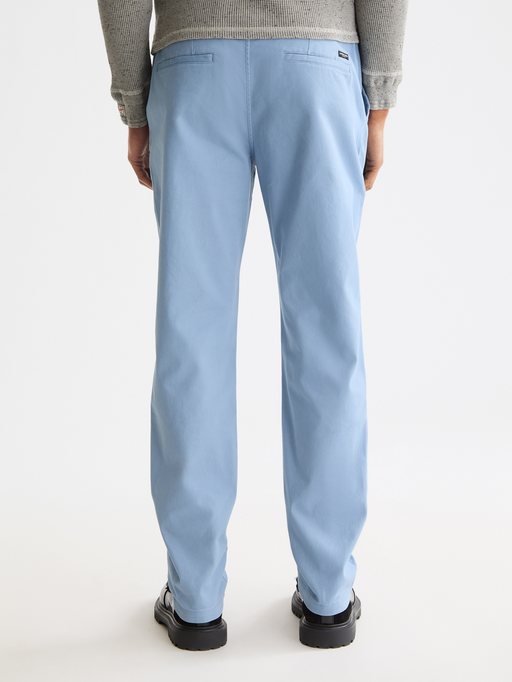 Seasonal Essentials Stuart Slim chino