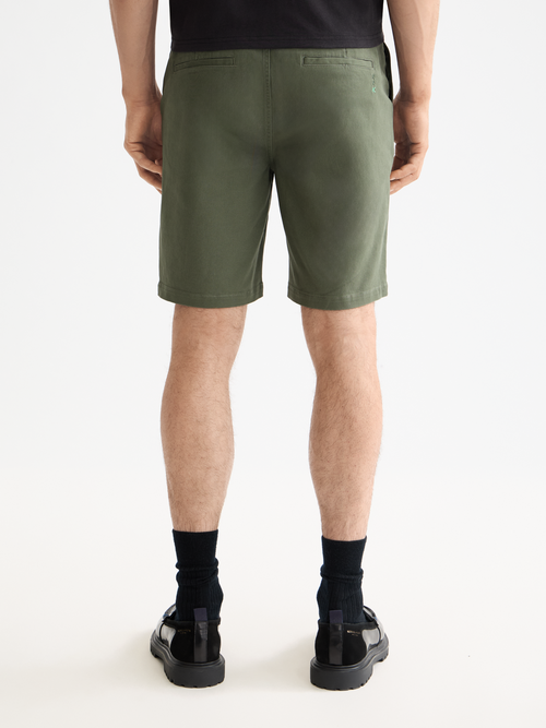 Seasonal core - Stuart washed cotton blend regular fit short