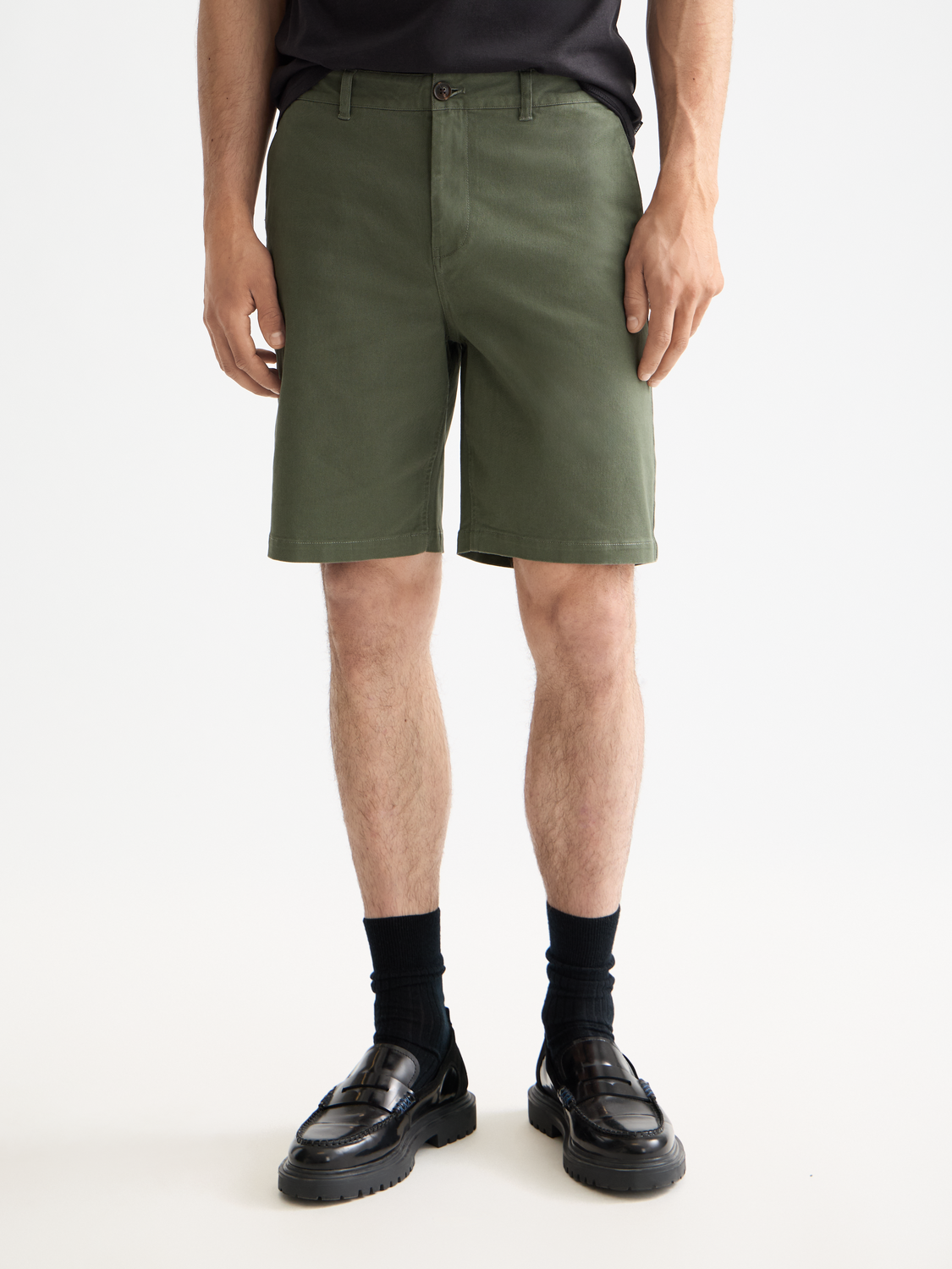 Seasonal Essentials Stuart Shorts