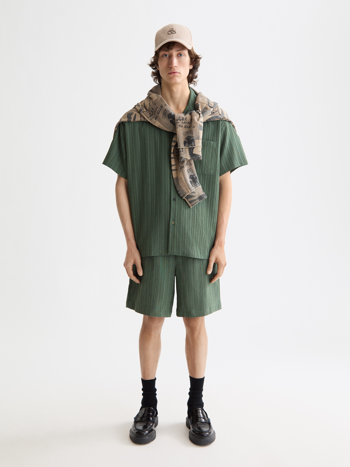 striped short sleeve shirt