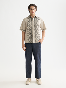 Embroidered short-sleeved shirt