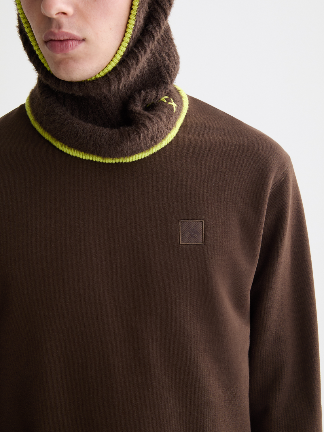 Seasonal Essentials Regular logo sweatshirt