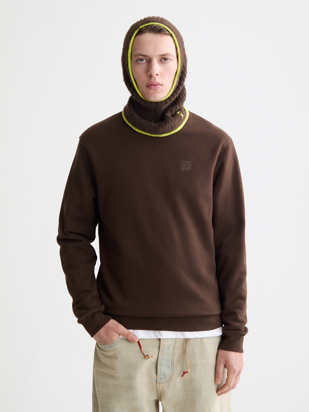 Seasonal Essentials Regular logo sweatshirt