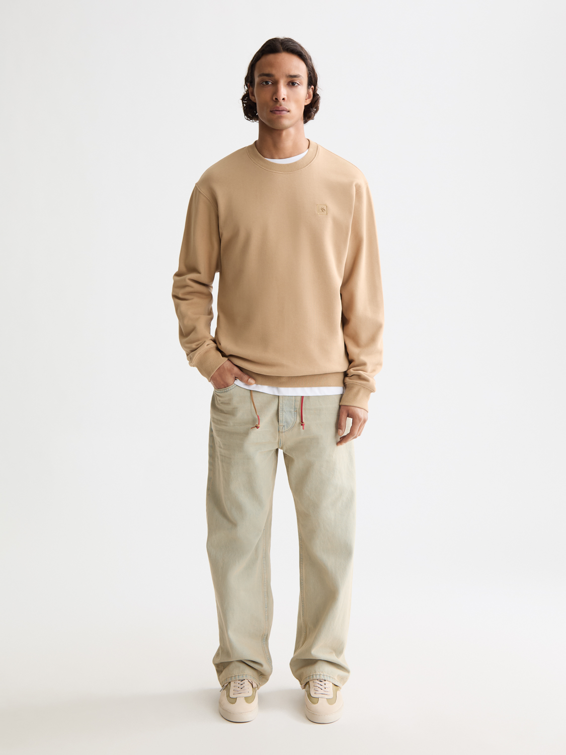 Seasonal Essentials Regular logo sweatshirt