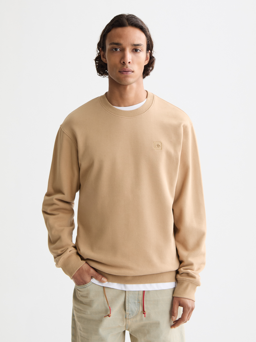 Seasonal Essentials Regular logo sweatshirt
