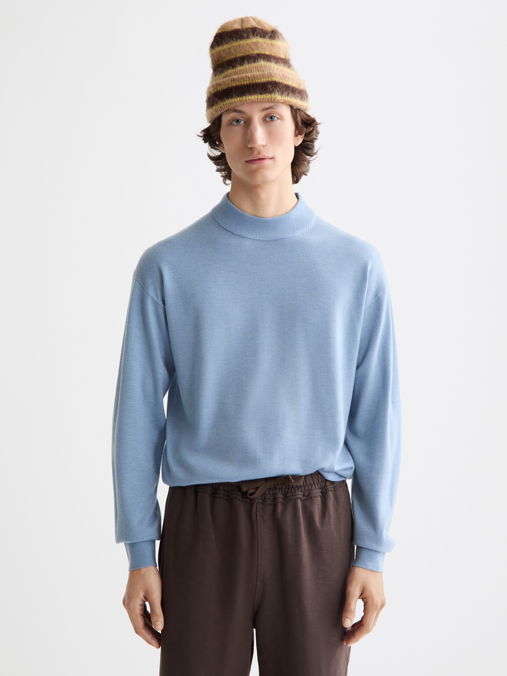 Seasonal Essentials mock neck pullover