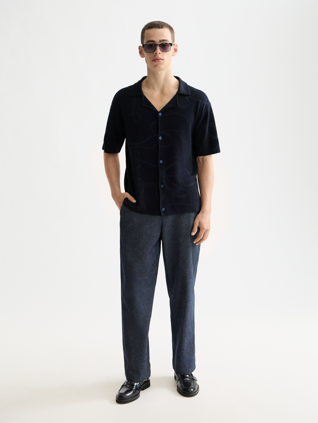 Jacquard knitted short sleeve shirt