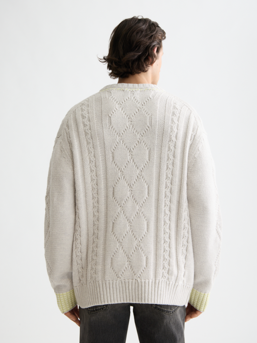 V-Neck chunky cable loose pullover
