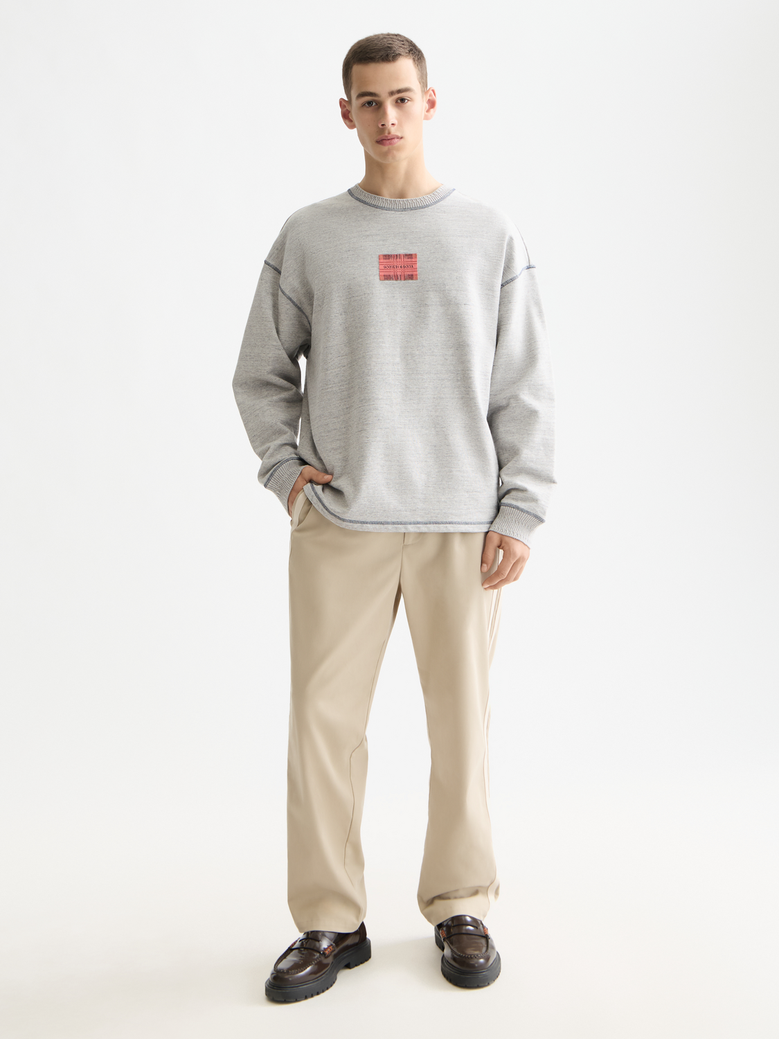 Loose Label Sweatshirt
