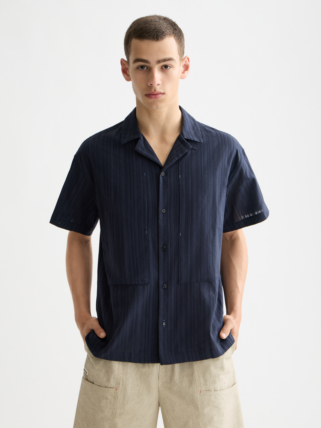 Structured stripe short sleeve shirt