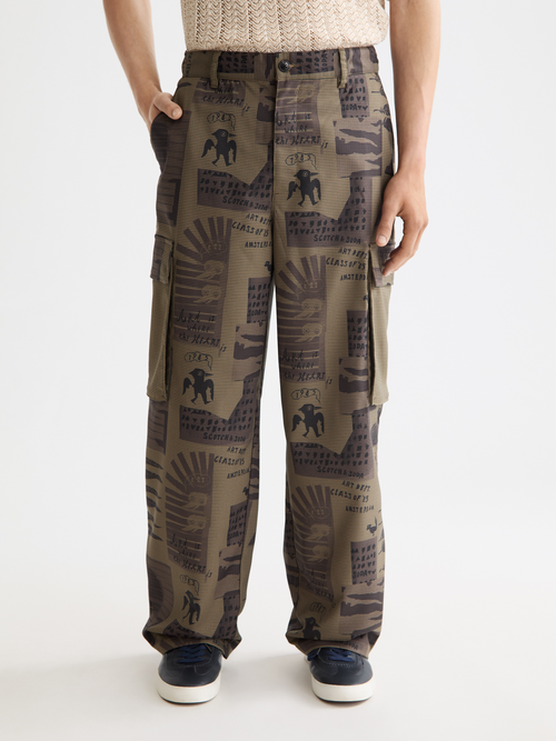 Baggy printed cargo pants