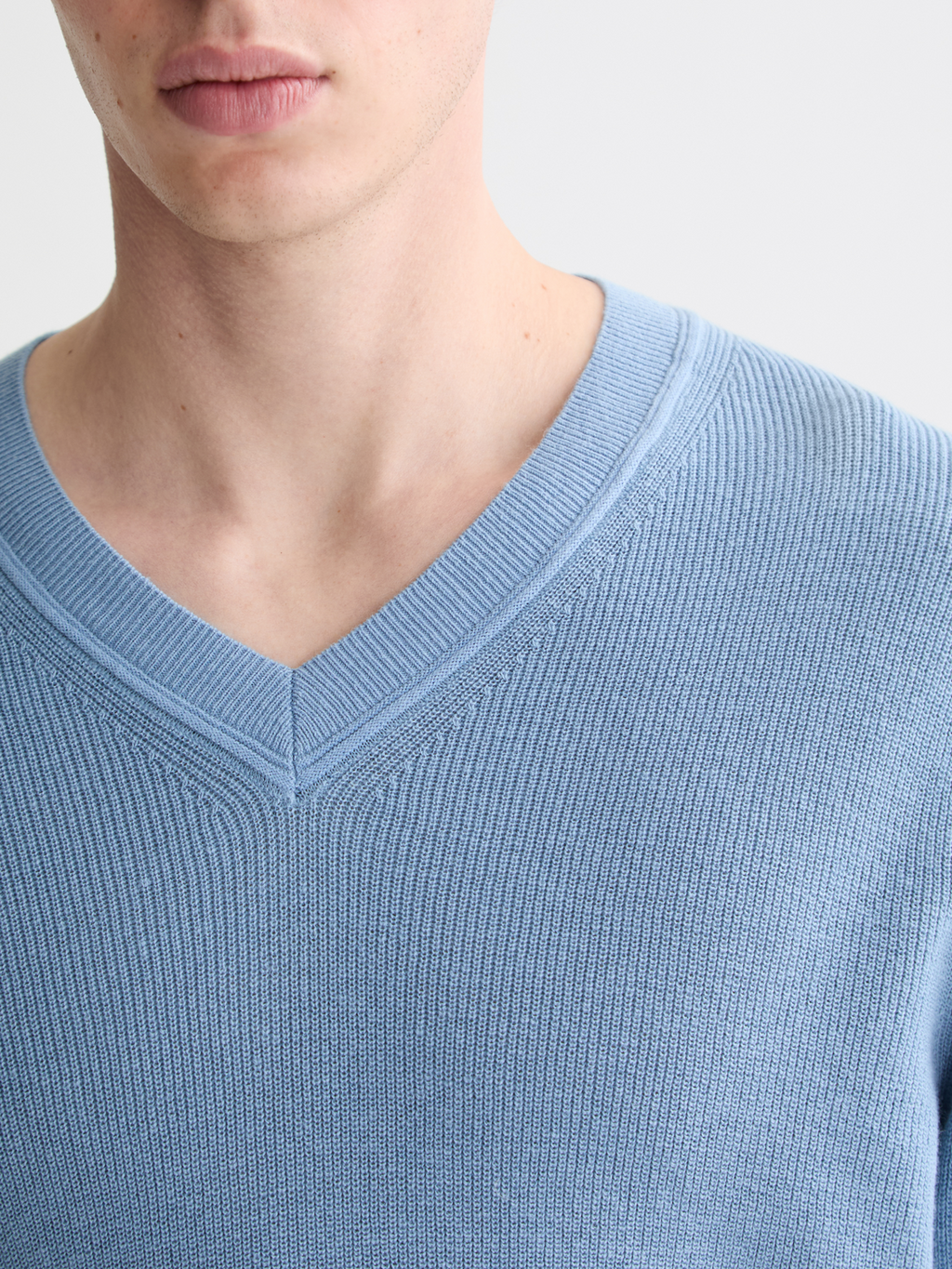 cotton linen v-neck knit