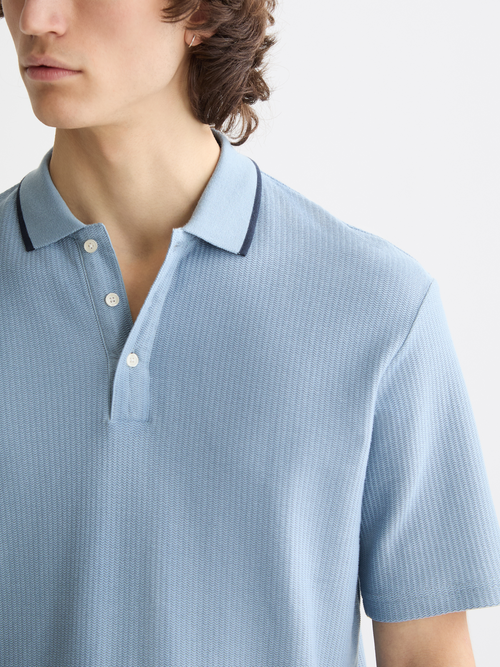 Relaxed-fit structured polo