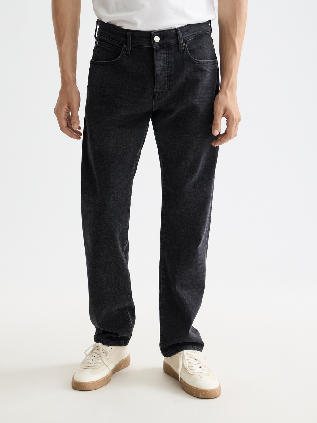 Essentials The Zee straight denim