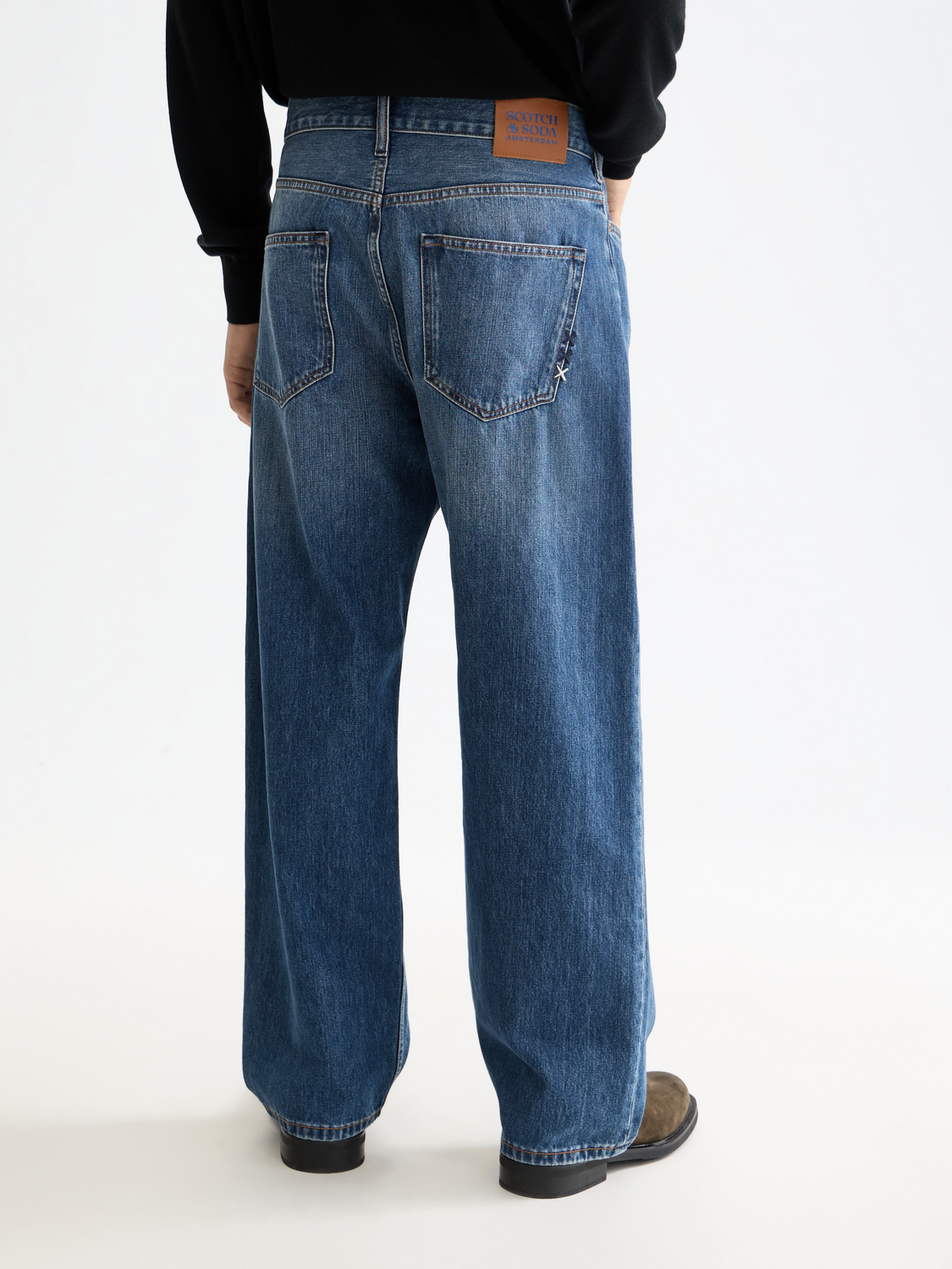 Core die Pitch Loose Jeans bringen die blaue