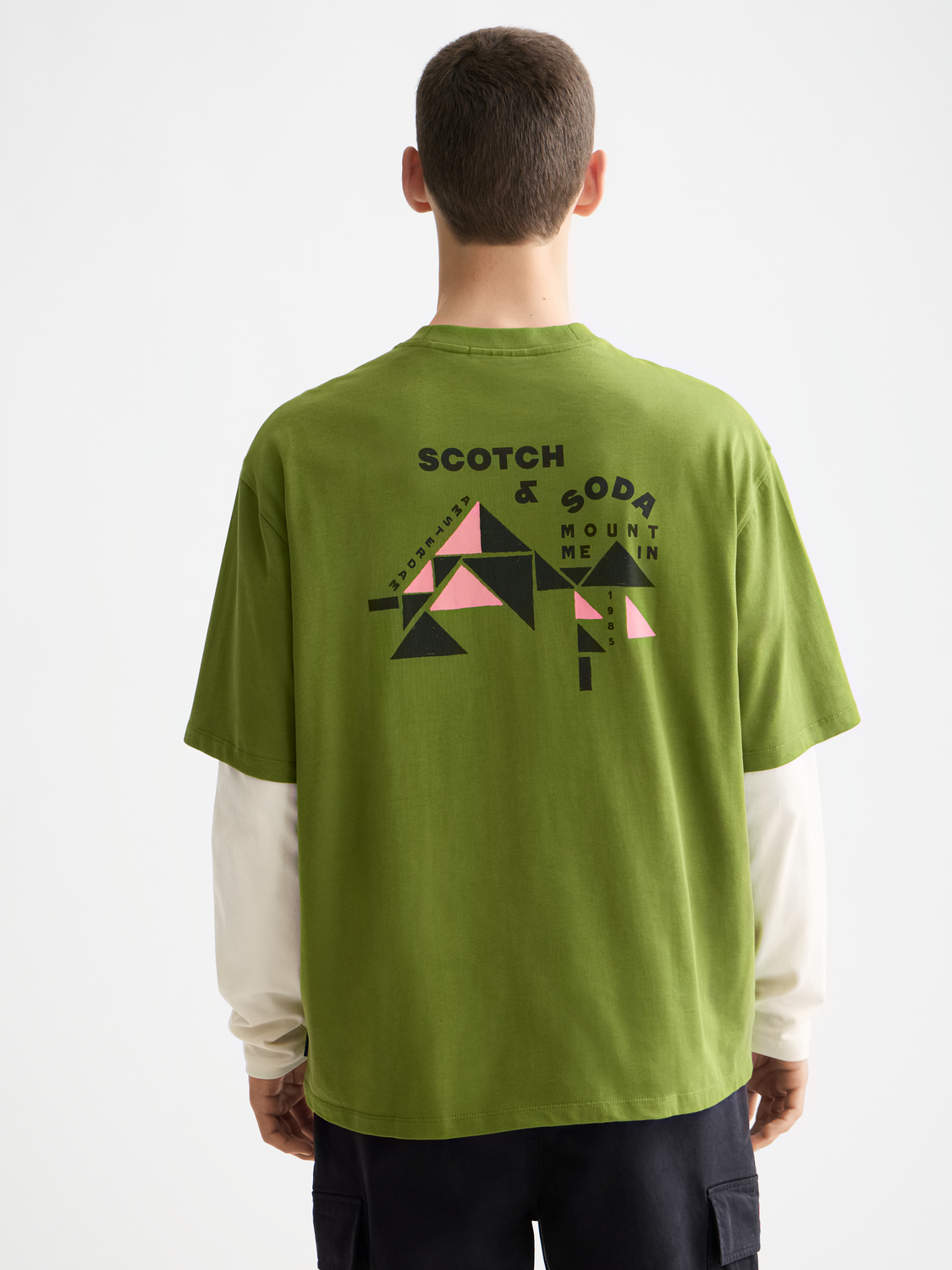 Loose artwork t-shirt