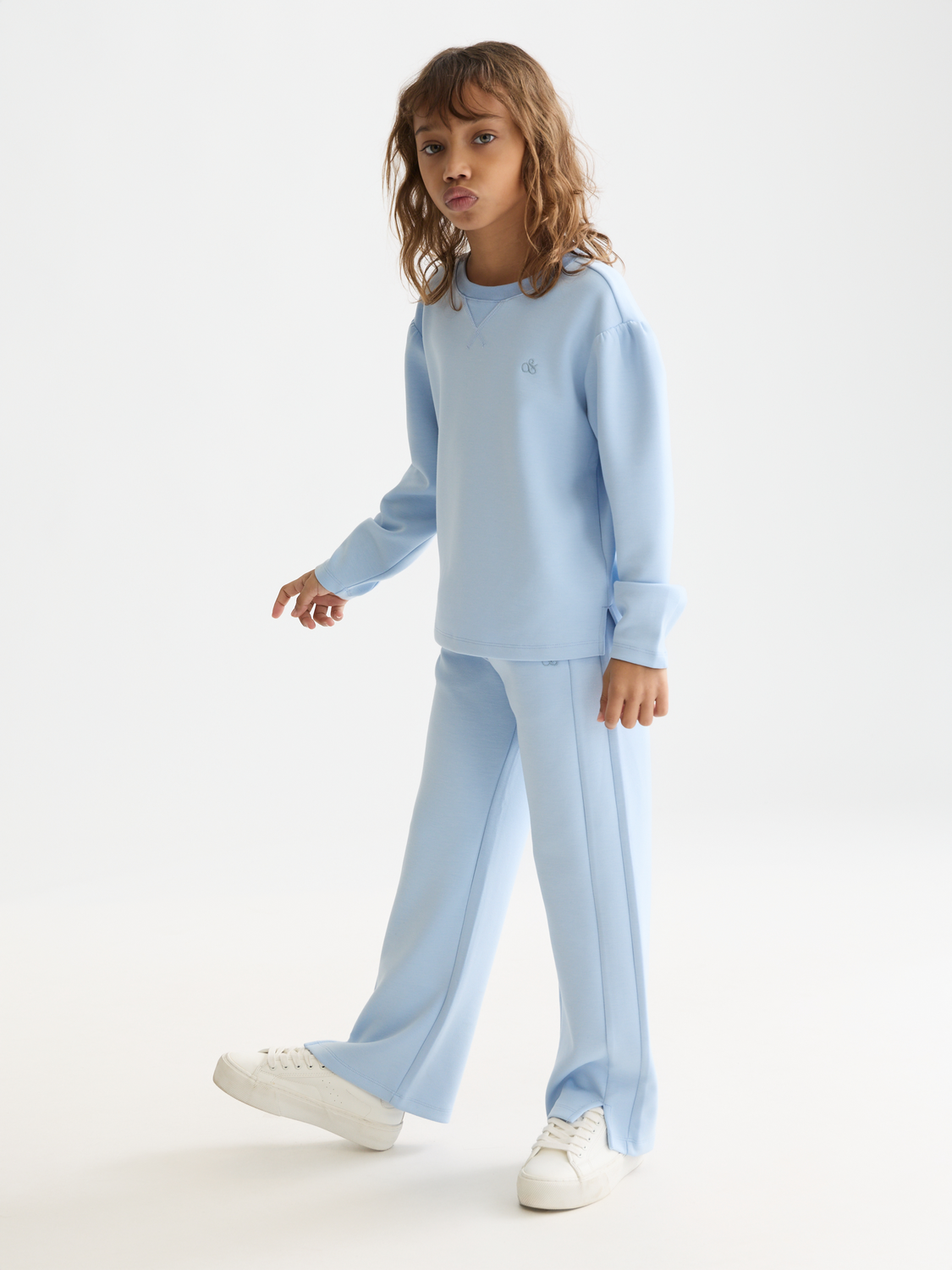 Girls Seasonal Essentials relaxed sweatshirt