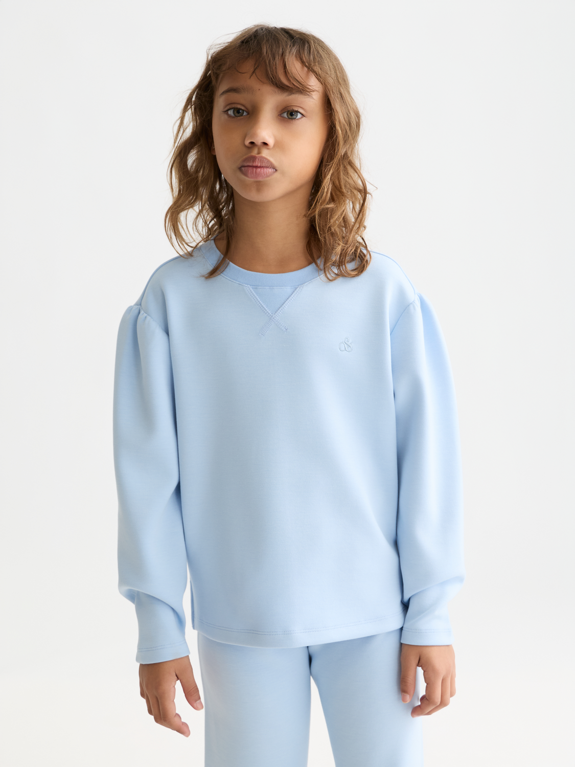 Girls Seasonal Essentials relaxed sweatshirt