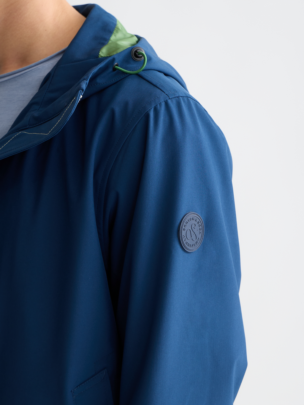 Soft shell hooded jacket