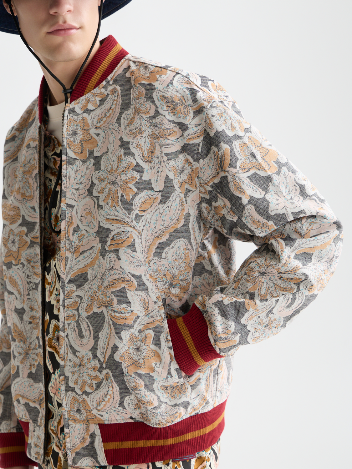 Jacquard souvenir jacket