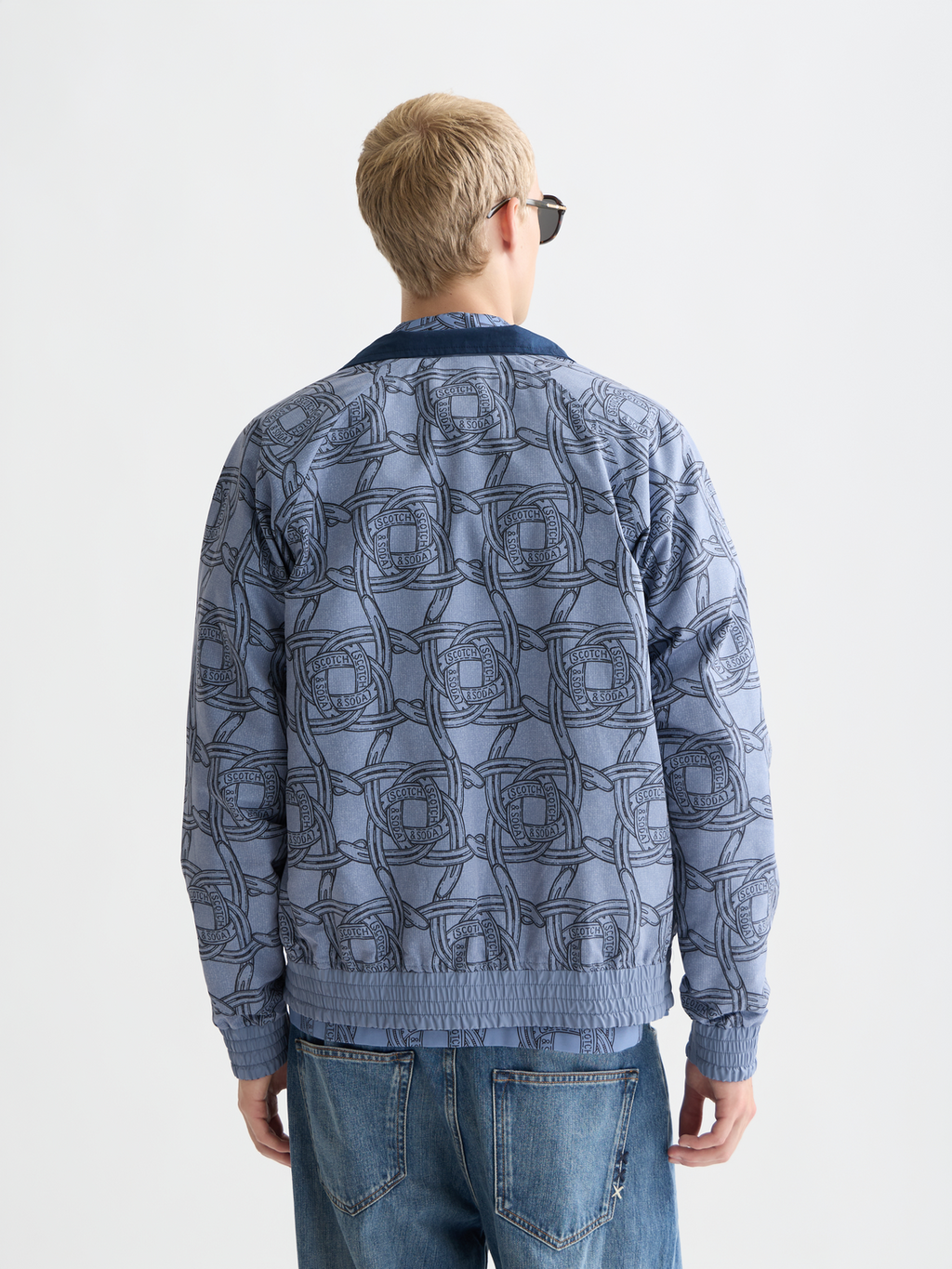 Reversible printed jacket