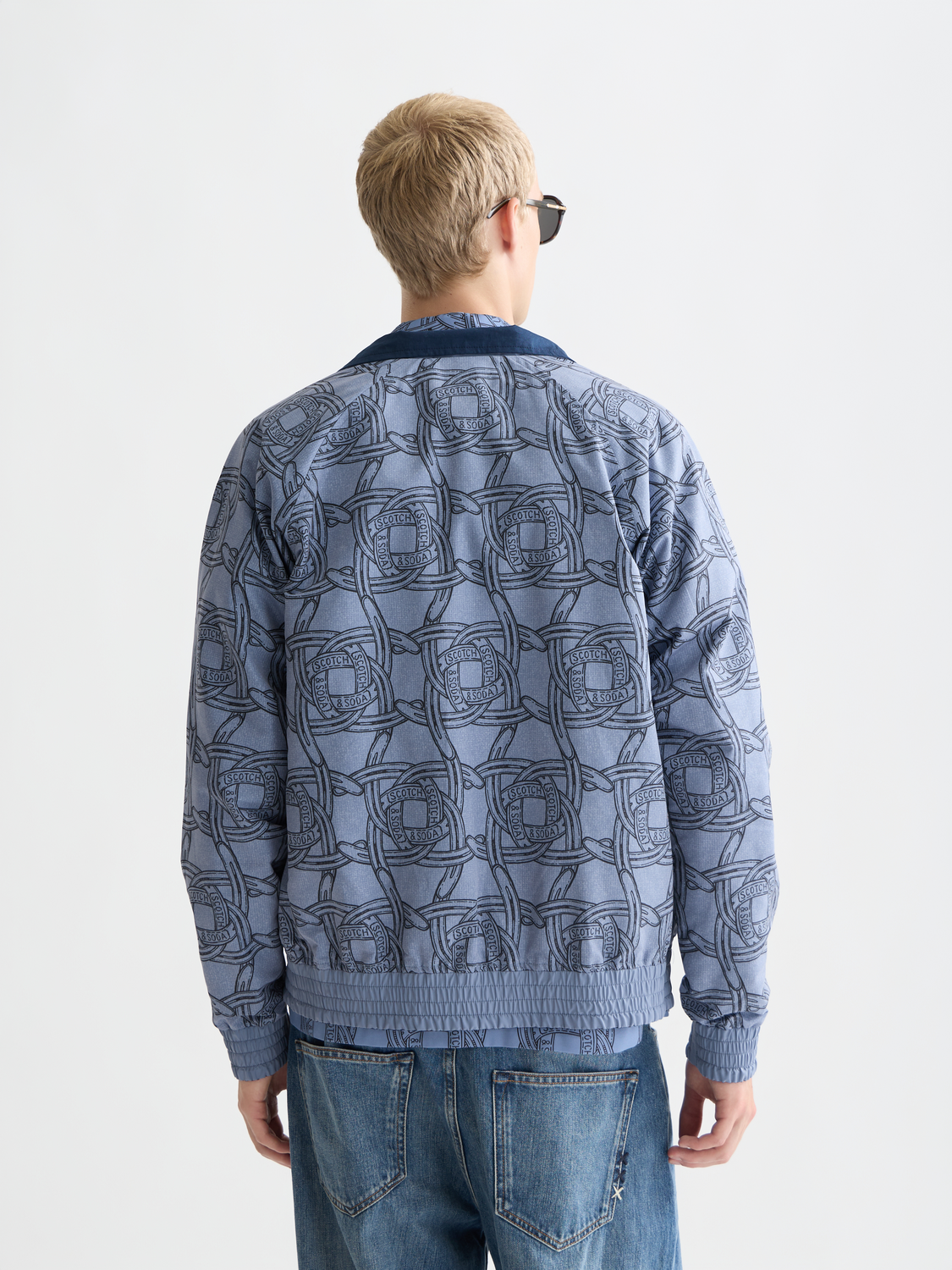 Reversible printed jacket