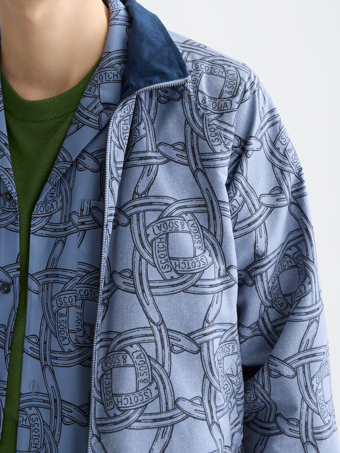 Reversible printed jacket