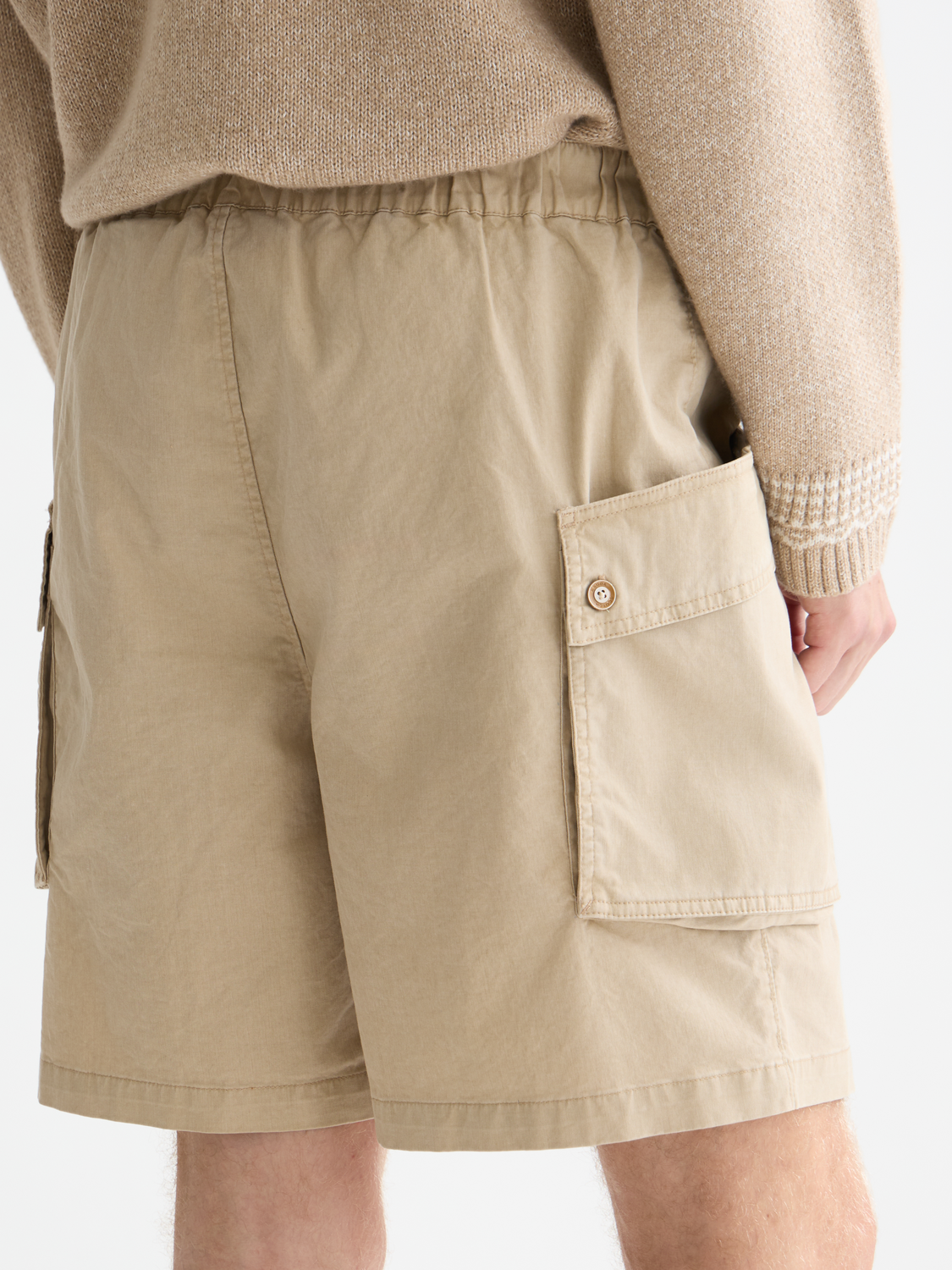 Washed cottonblend cargo loosefit bermuda shorts