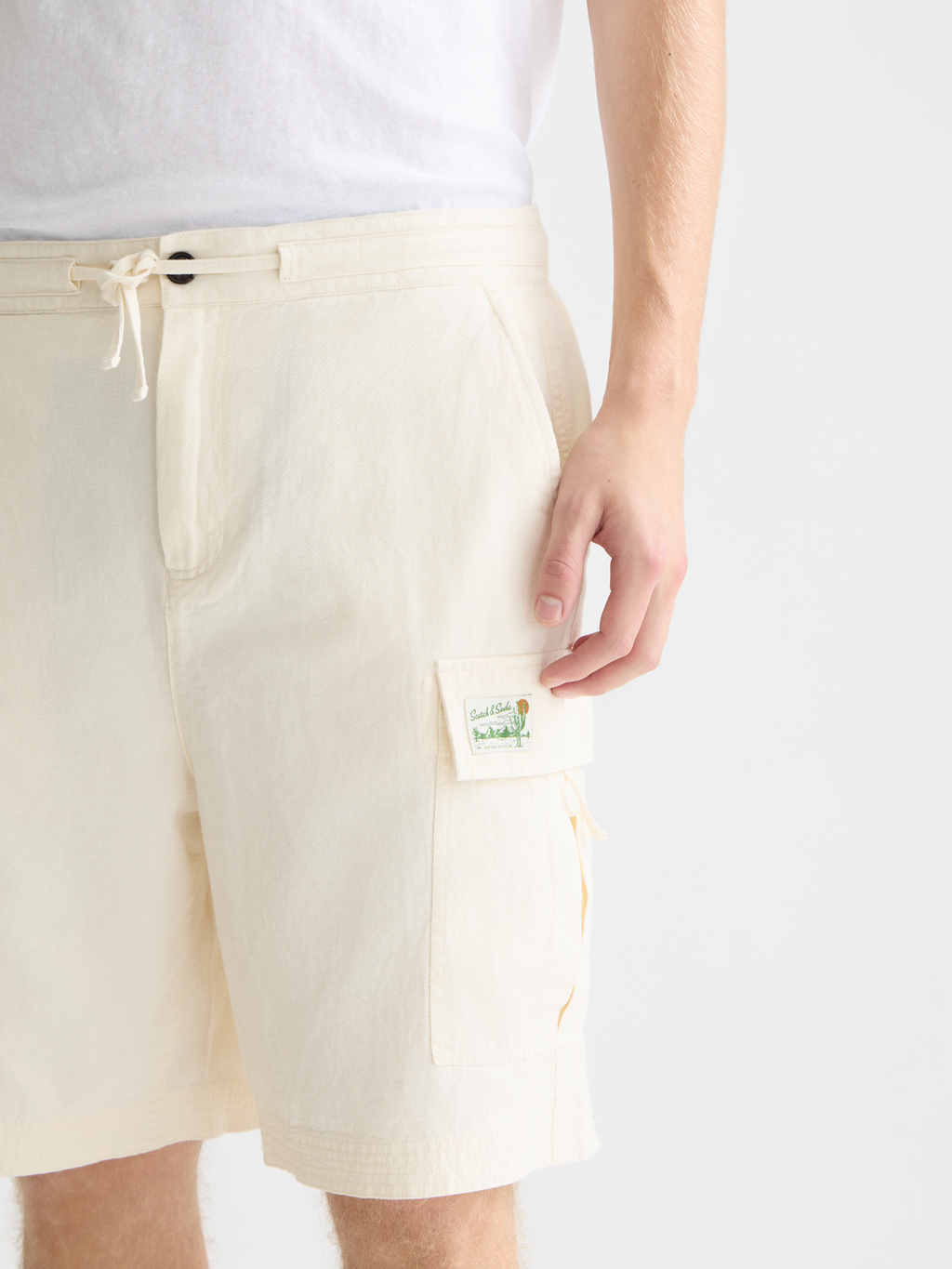 Linenblend relaxedfit cargo bermuda shorts