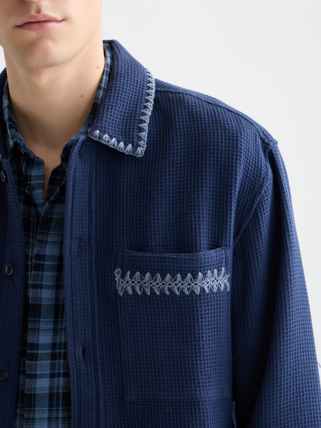 Waffle structure relaxed shirt