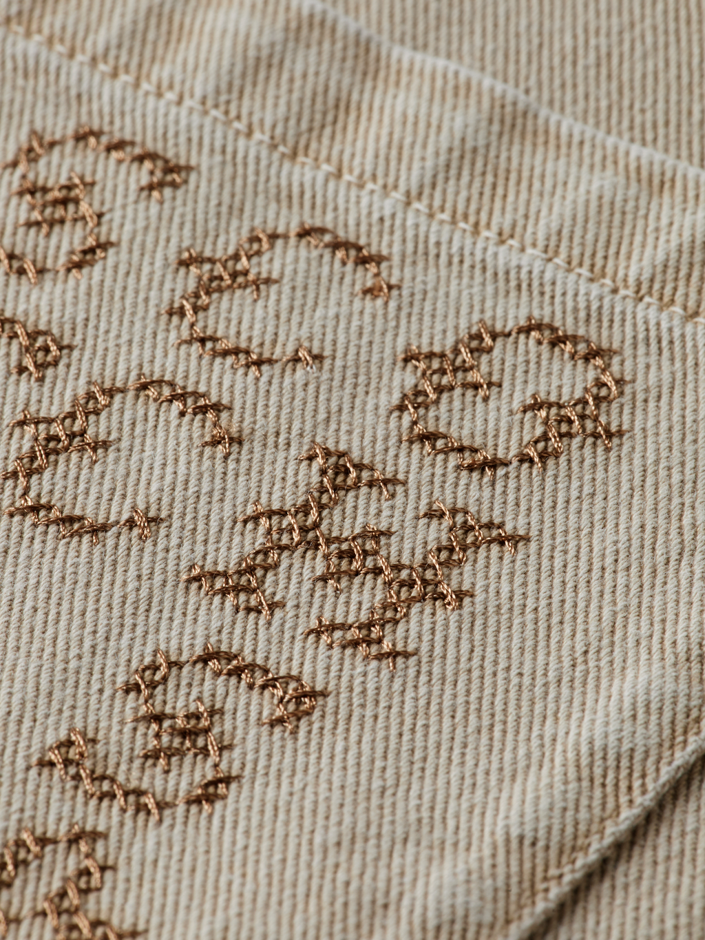 Half closure washed overshirt