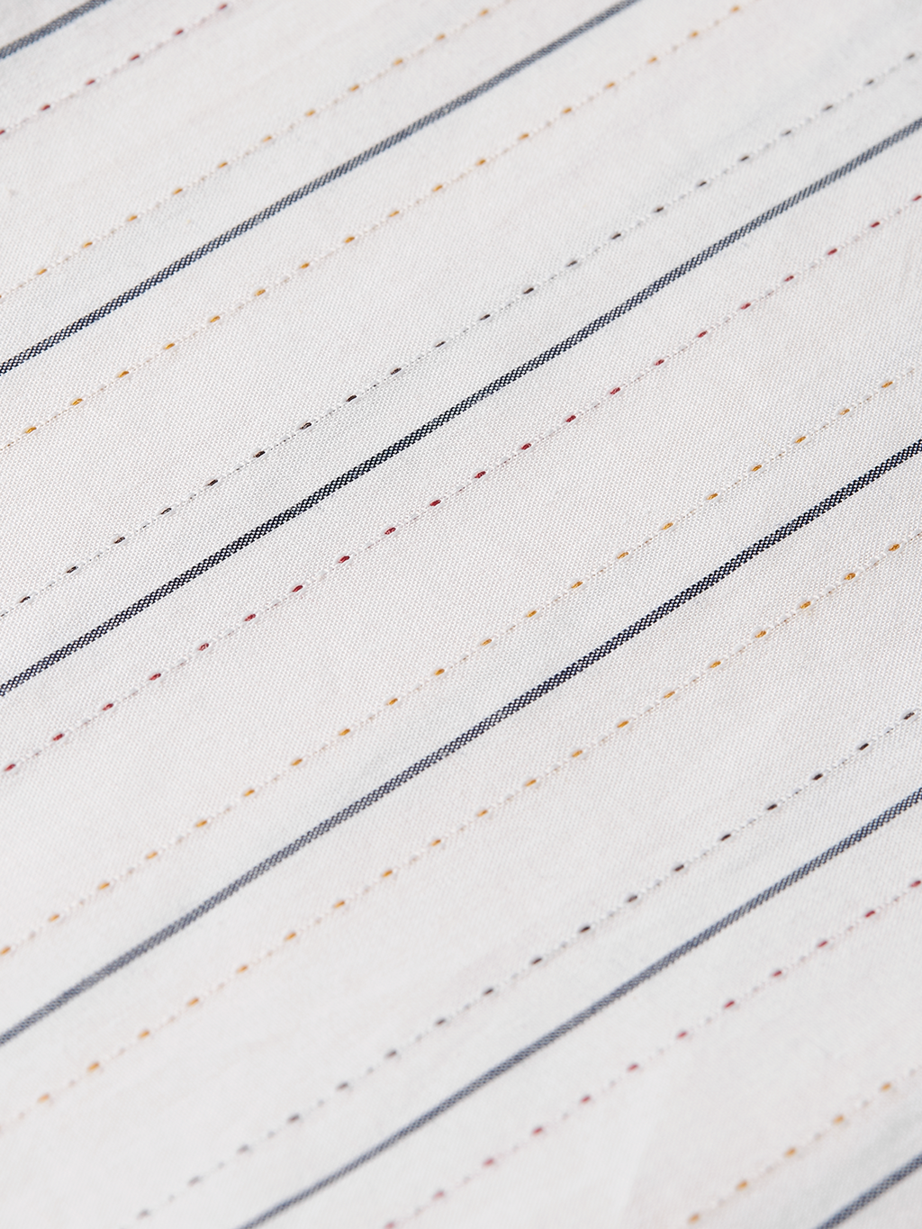 Yarn dyed dobby shirt