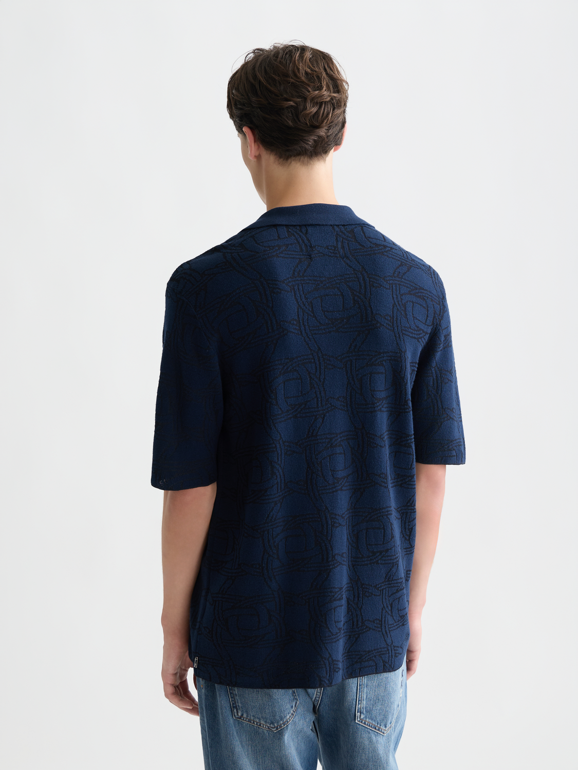 Knitted short sleeve shirt