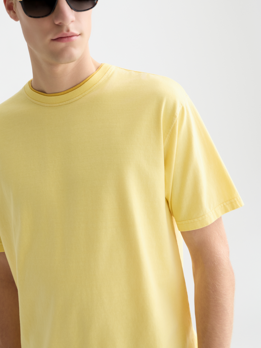 3 crosses garmentdyed relaxedfit Tshirt