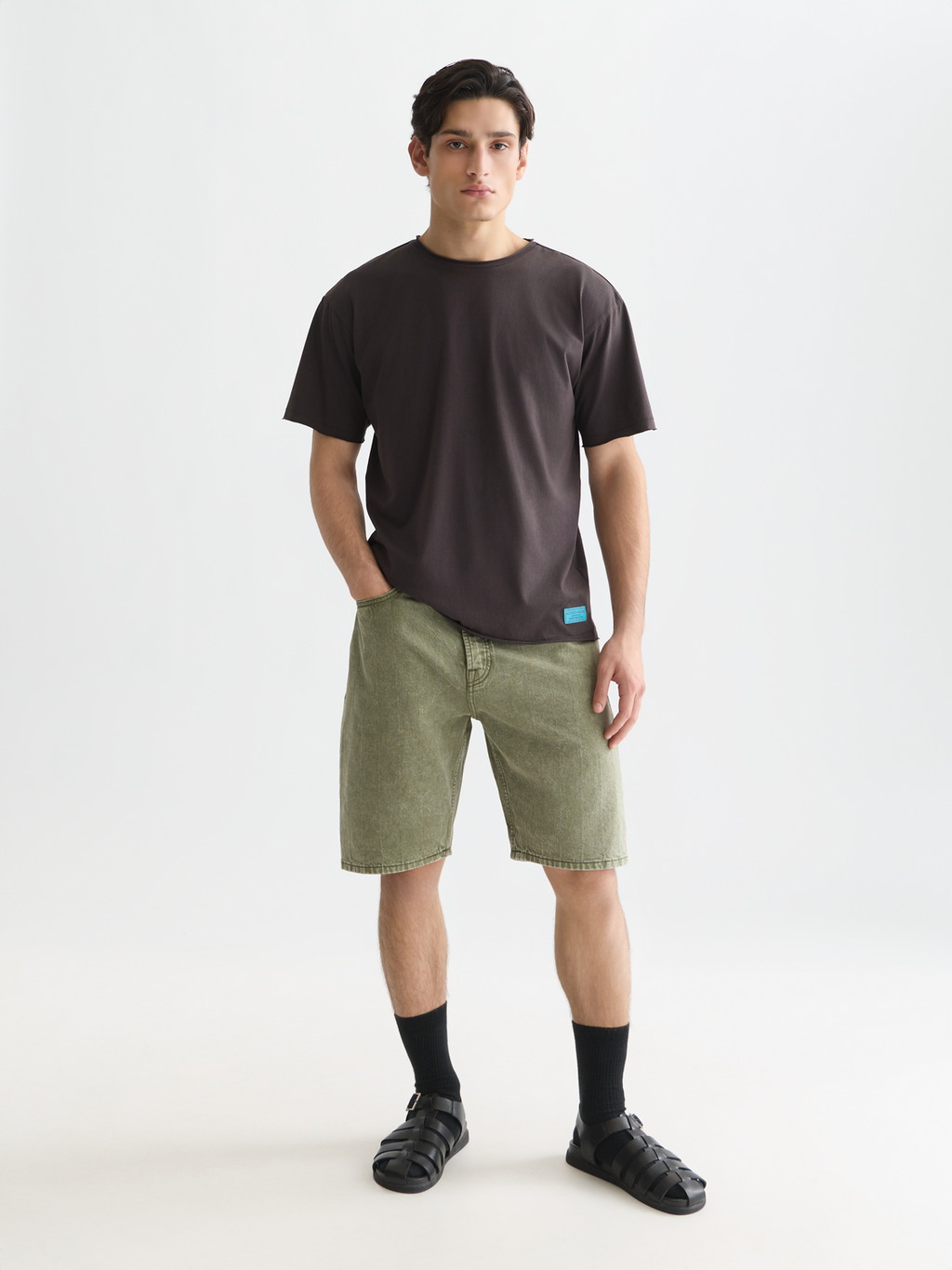 Seasonal Essentials Raw Edged Relaxed T-shirt