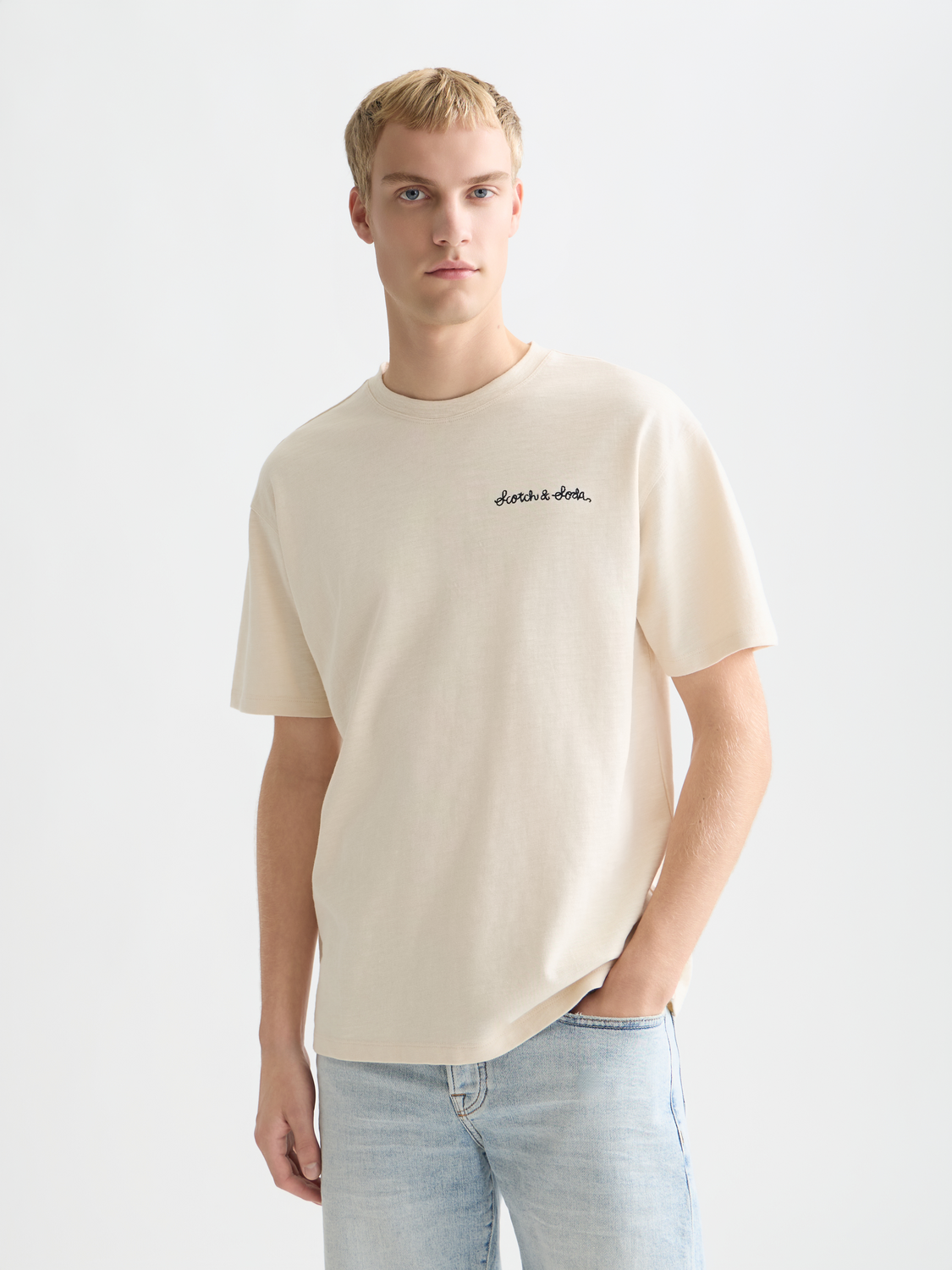 Slubyarn chest pocket artwork relaxed fit T-shirt