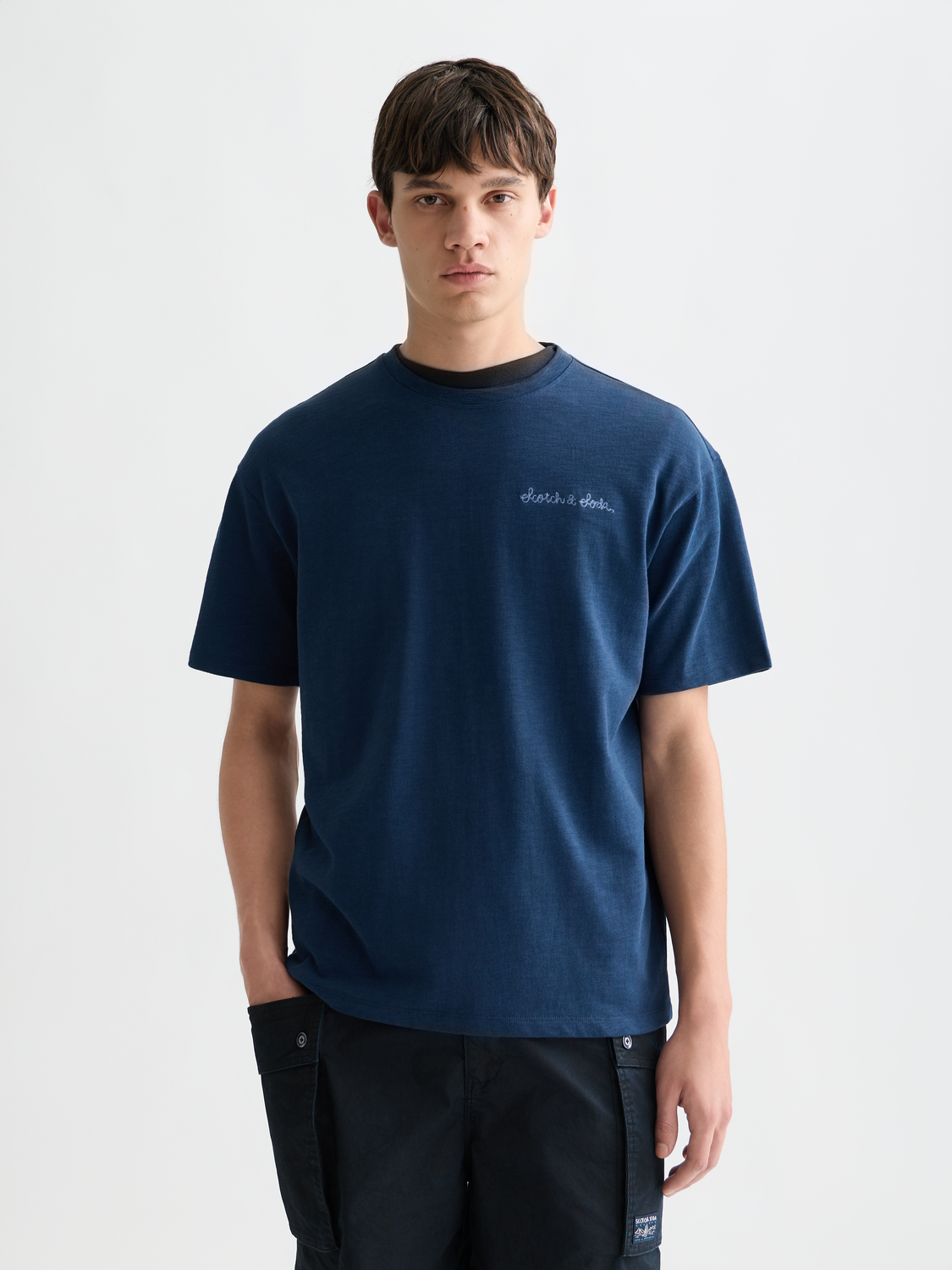 Slubyarn chest pocket artwork relaxed fit T-shirt